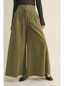 Pintuck Wide Leg Pants